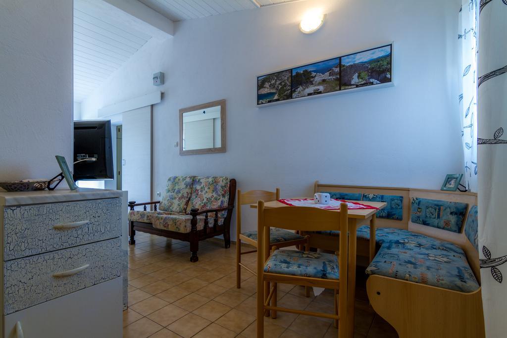 Starigrad Apartment Екстер'єр фото