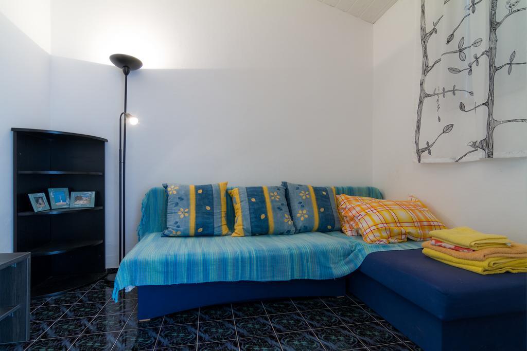 Starigrad Apartment Екстер'єр фото